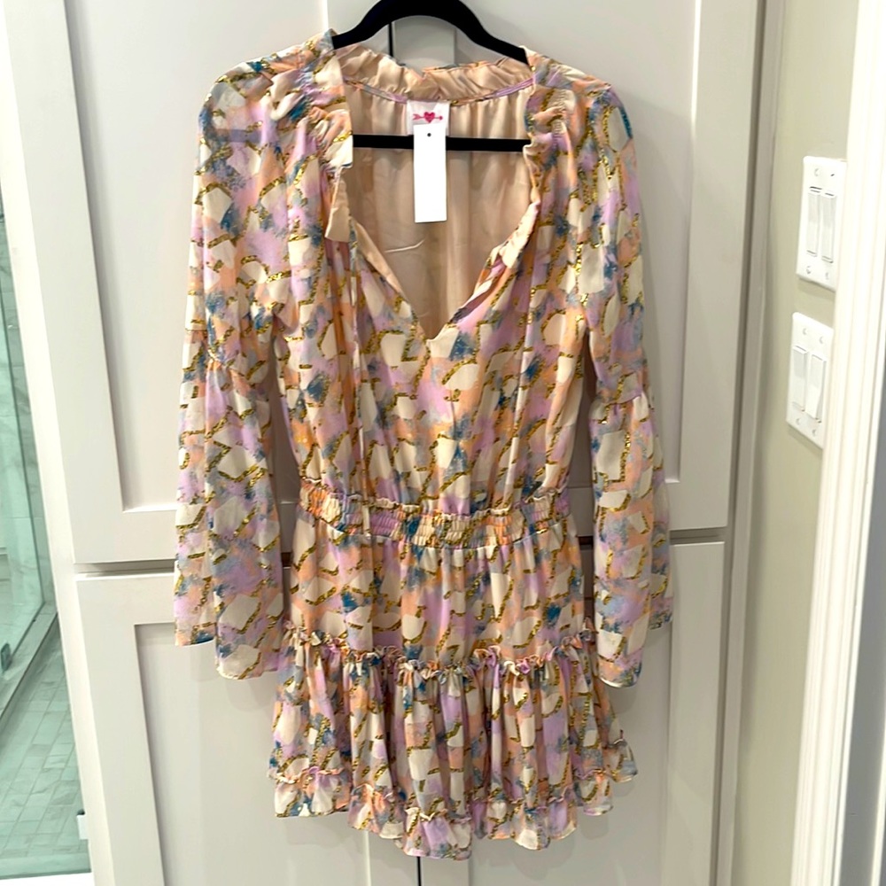 NWT size Small Spring flirty dress. Perfect for any occasion